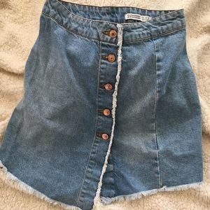 Zara denim cooper button skirt